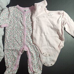 HB 3-6M Pink Bundle 1 piece and Sleepwear
